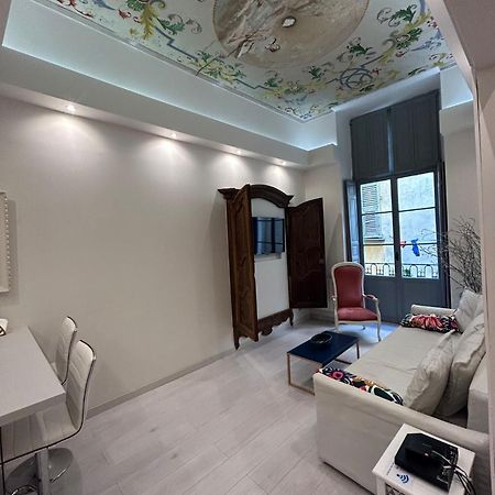 Luxury Apartment In The Heart Of Old Town Nice. Ngoại thất bức ảnh