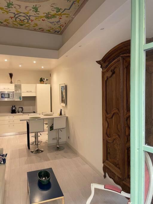 Luxury Apartment In The Heart Of Old Town Nice. Ngoại thất bức ảnh