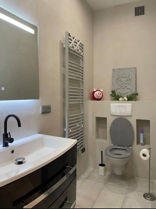 Luxury Apartment In The Heart Of Old Town Nice. Ngoại thất bức ảnh